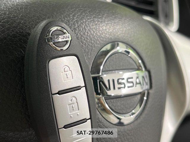 Nissan X-TRAIL HYBRID 2016-04 8884664-6