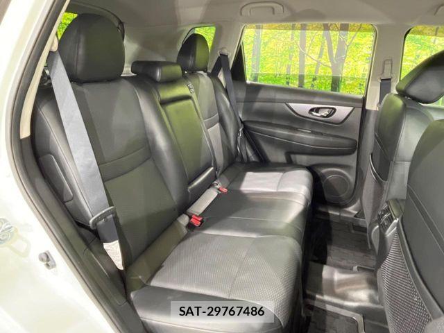 Nissan X-TRAIL HYBRID 2016-04 8884664-8