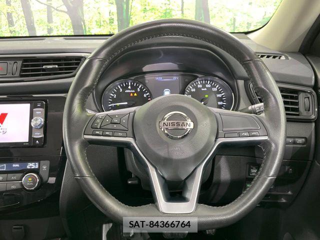 Nissan X-TRAIL HYBRID 2018-01 8884663-11