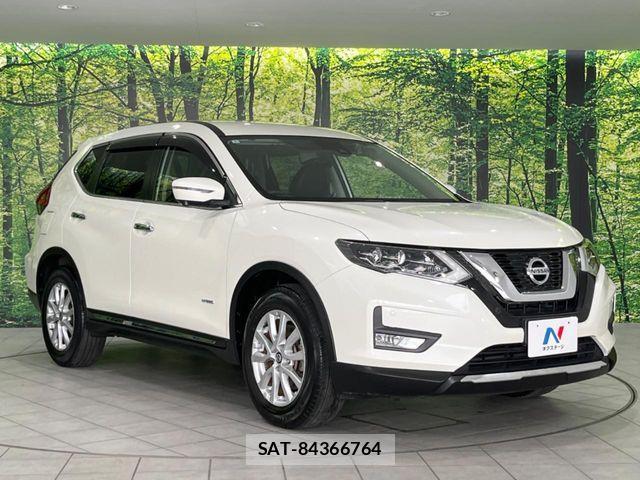 Nissan X-TRAIL HYBRID 2018-01 8884663-16