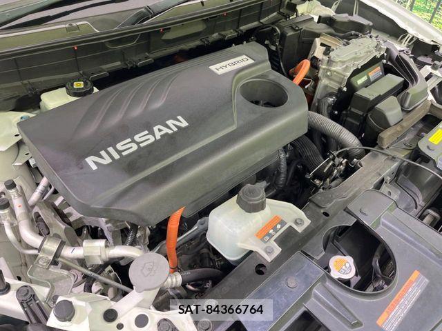 Nissan X-TRAIL HYBRID 2018-01 8884663-18