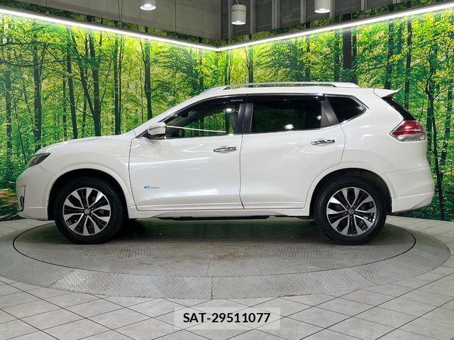 Nissan X-TRAIL HYBRID 2016-01 8884665-14