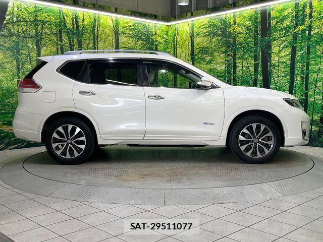 Nissan X-TRAIL HYBRID 2016-01 8884665-15