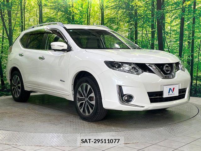 Nissan X-TRAIL HYBRID 2016-01 8884665-16