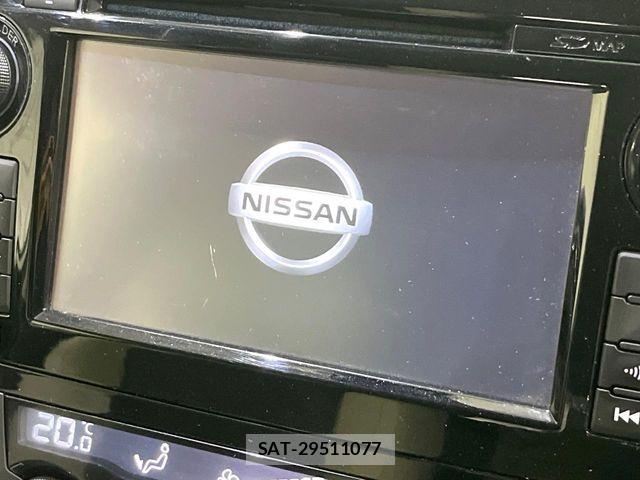 Nissan X-TRAIL HYBRID 2016-01 8884665-3