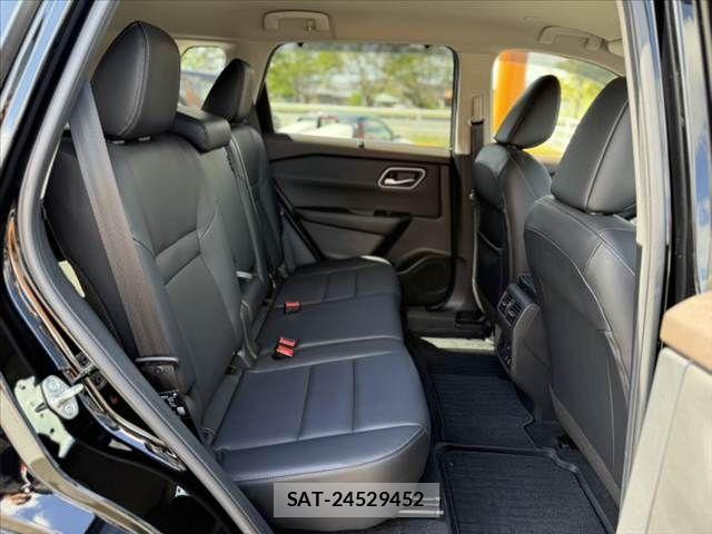 Nissan X-TRAIL HYBRID 2024-04 8884659-17