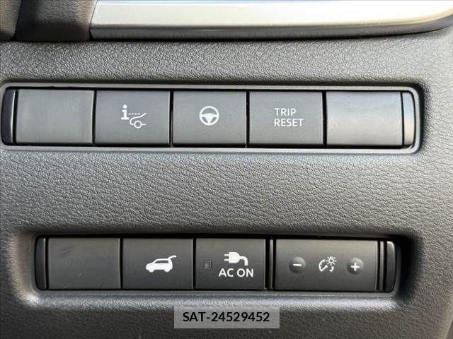 Nissan X-TRAIL HYBRID 2024-04 8884659-6
