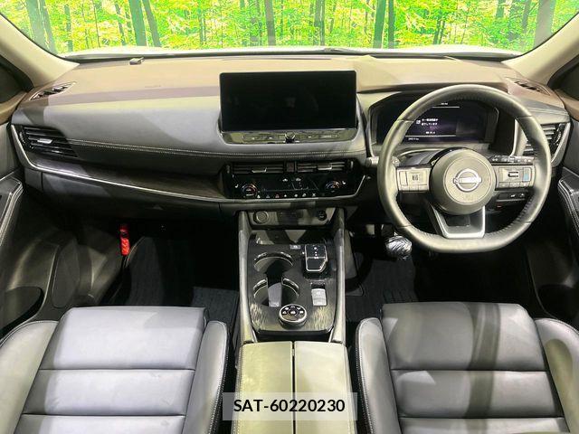 Nissan X-TRAIL HYBRID 2023-01 8884658-1