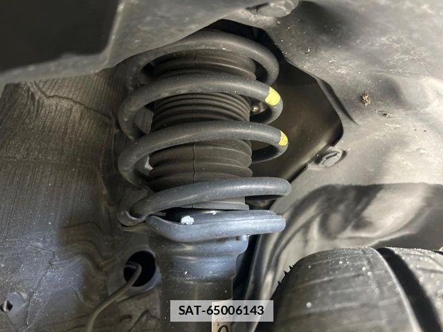 Suzuki X BEE 2023-07 1334141-19