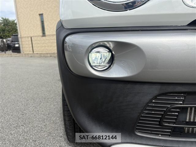 Suzuki X BEE 2021-02 1386967-9