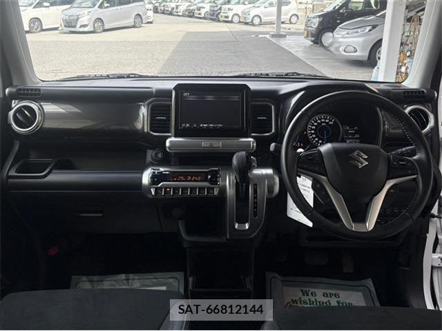Suzuki X BEE 2021-02 1386967-10