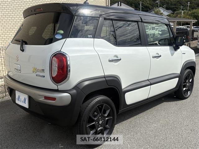 Suzuki X BEE 2021-02 1386967-1