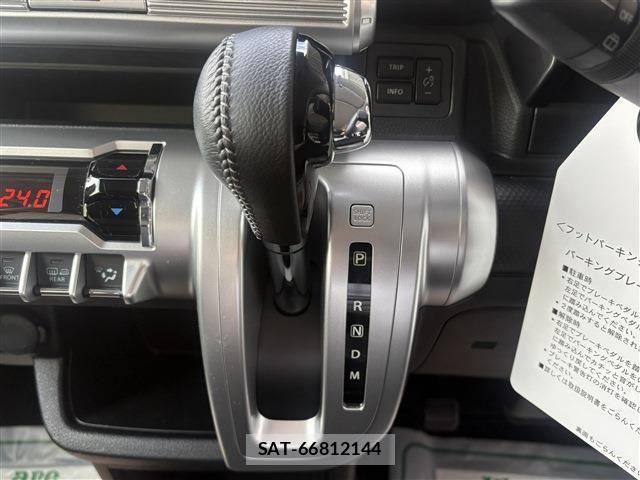 Suzuki X BEE 2021-02 1386967-20