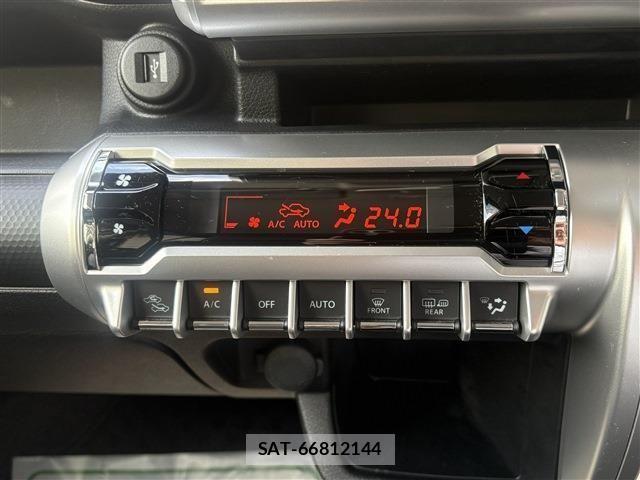 Suzuki X BEE 2021-02 1386967-22