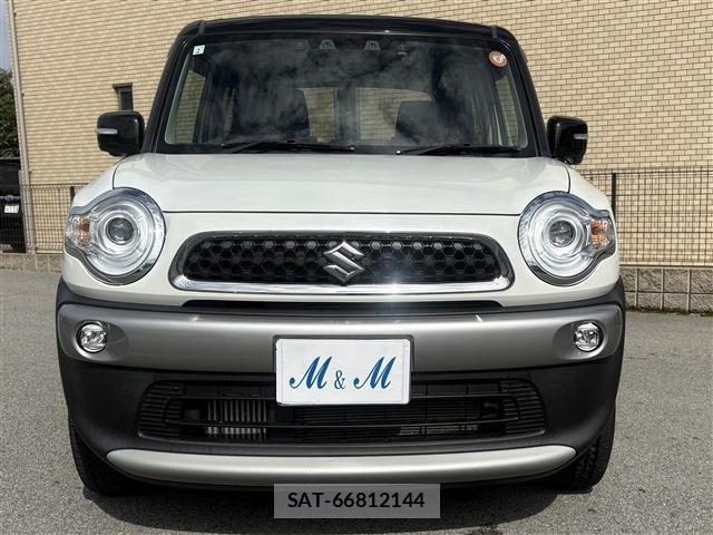 Suzuki X BEE 2021-02 1386967-2