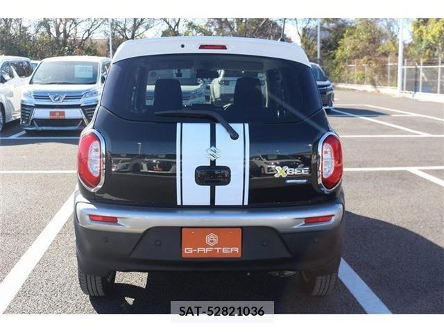 Suzuki X BEE 2019-07 1830444-8
