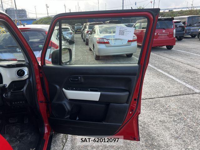 Suzuki X BEE 2019-05 2967592-26