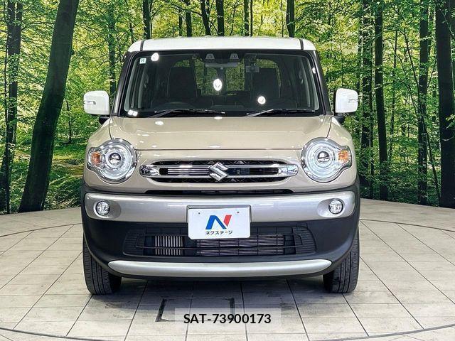 Suzuki X BEE 2022-09 3835200-13