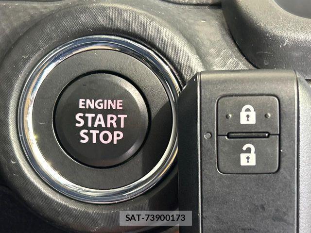 Suzuki X BEE 2022-09 3835200-5