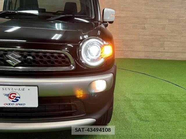 Suzuki X BEE 2018-04 4141332-10
