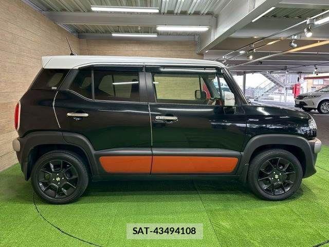 Suzuki X BEE 2018-04 4141332-17