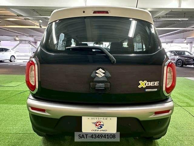 Suzuki X BEE 2018-04 4141332-18