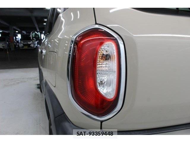 Suzuki X BEE 2018-02 4605054-17
