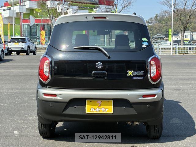 Suzuki X BEE 2020-01 4996085-7