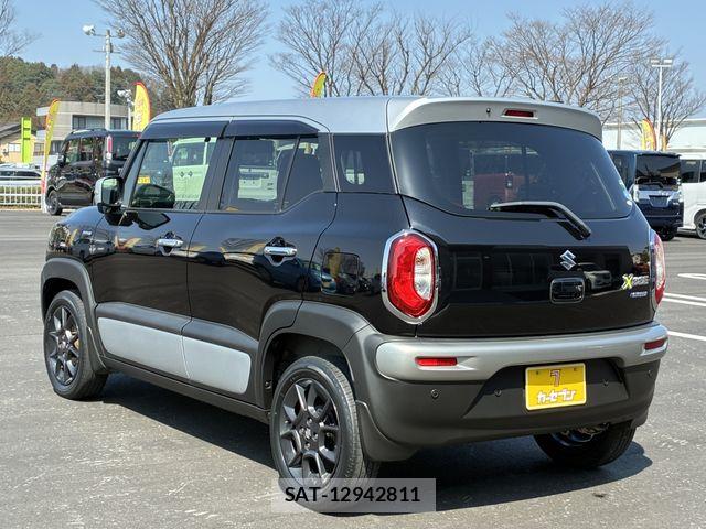 Suzuki X BEE 2020-01 4996085-8