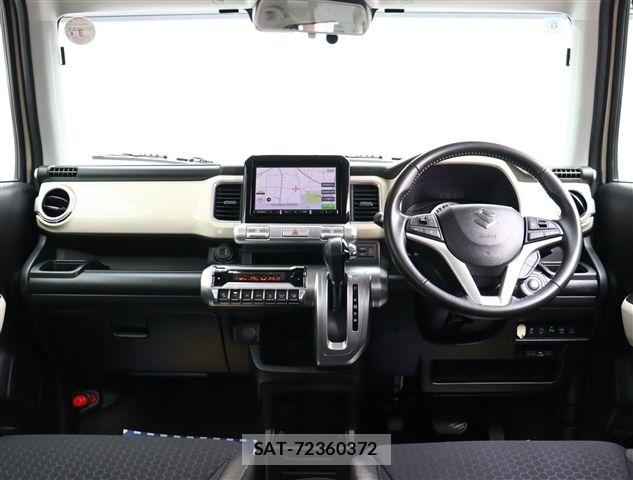 Suzuki X BEE 2022-06 4996063-1