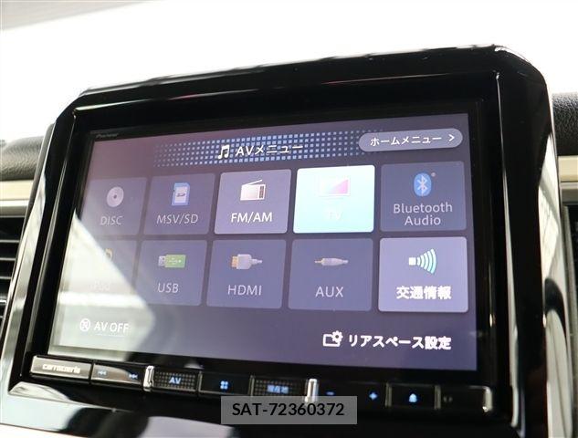 Suzuki X BEE 2022-06 4996063-8