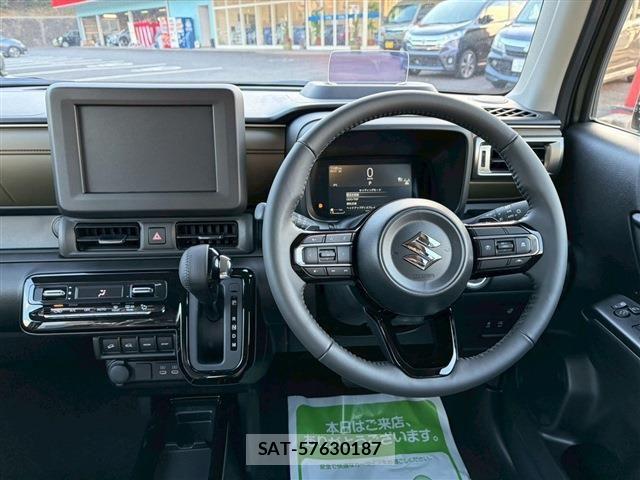Suzuki X BEE 2025-12 5883383-12