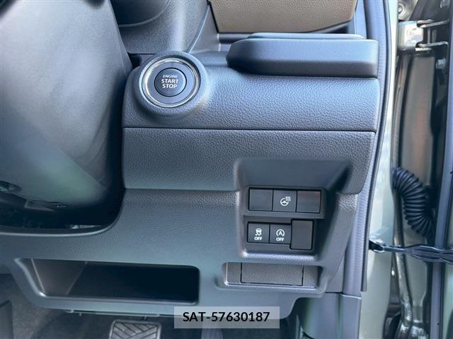 Suzuki X BEE 2025-12 5883383-13