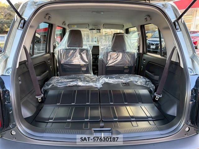 Suzuki X BEE 2025-12 5883383-19
