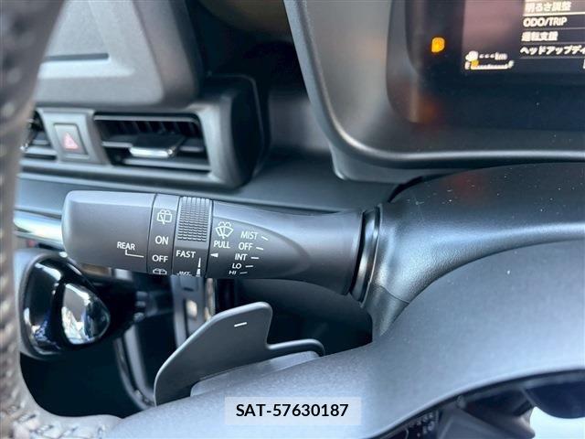 Suzuki X BEE 2025-12 5883383-25
