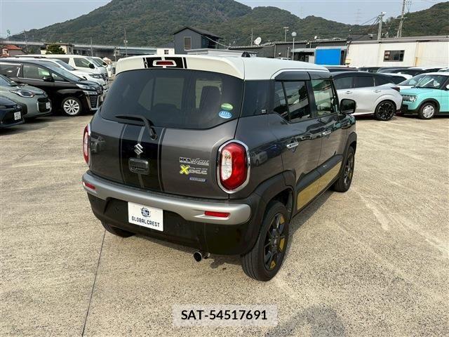 Suzuki X BEE 2019-01 5883419-12