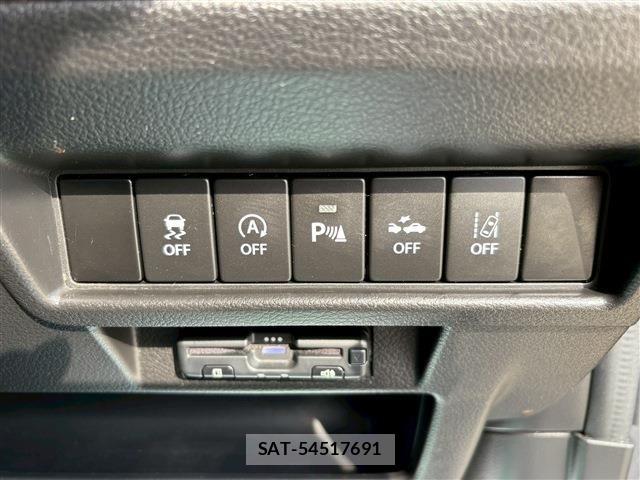 Suzuki X BEE 2019-01 5883419-17