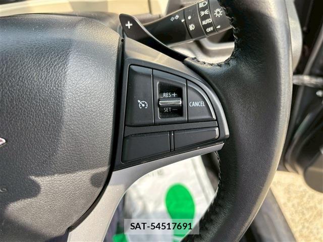 Suzuki X BEE 2019-01 5883419-24