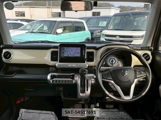 Suzuki X BEE 2019-01 5883419-2