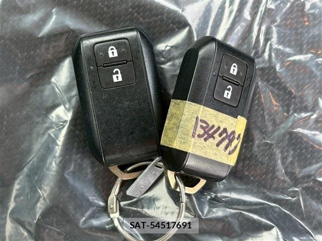 Suzuki X BEE 2019-01 5883419-29
