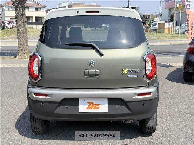 Suzuki X BEE 2023-10 5883408-22
