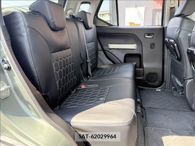 Suzuki X BEE 2023-10 5883408-25