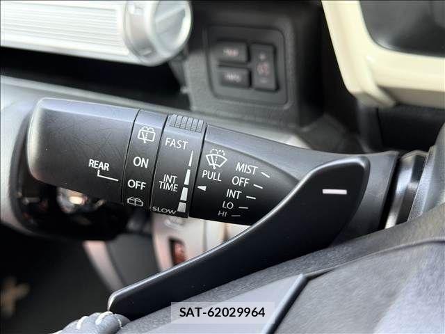 Suzuki X BEE 2023-10 5883408-27