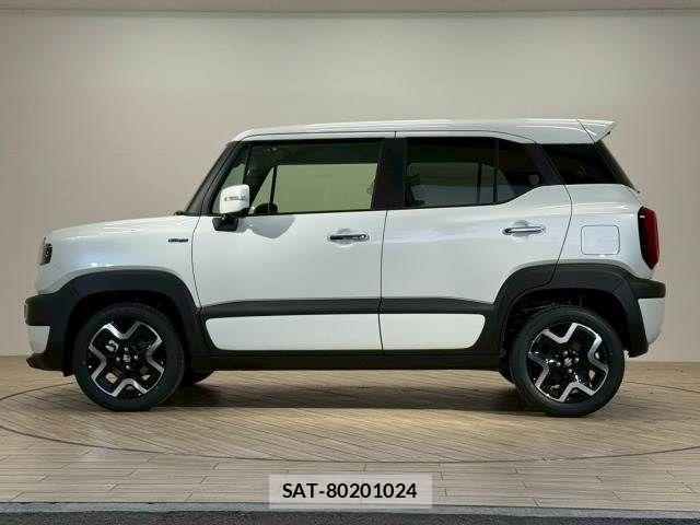 Suzuki X BEE 2026-01 6023680-15