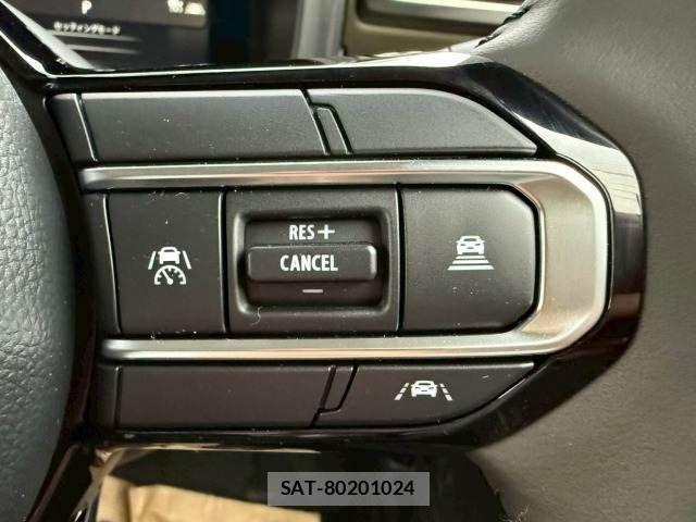 Suzuki X BEE 2026-01 6023680-7