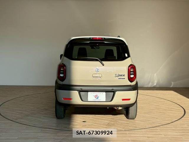 Suzuki X BEE 2026-01 6023678-14