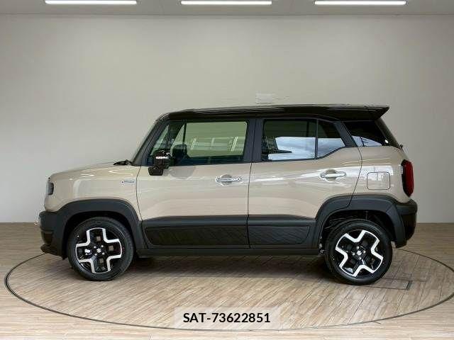 Suzuki X BEE 2026-01 6023679-15
