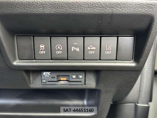 Suzuki X BEE 2020-07 6221381-7