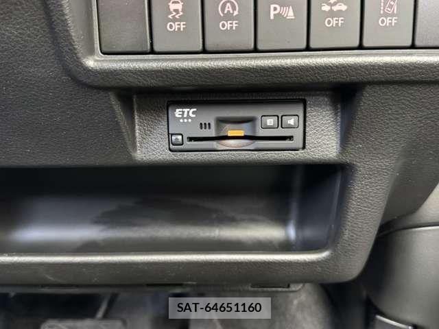Suzuki X BEE 2020-07 6221381-8