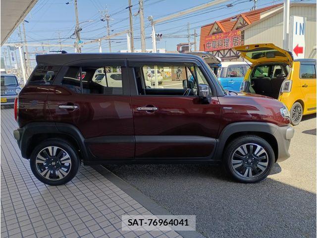 Suzuki X BEE 2022-12 6248525-3